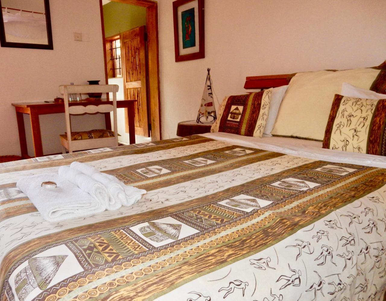 Standard Double Room,812849436:JPEG